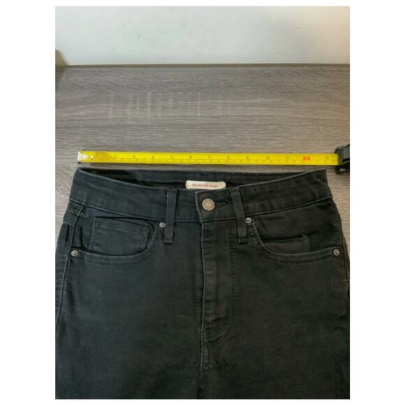 Levi's 721 High Rise Skinny Waterless Slim Tight Leg Jeans Women’s Size 27 USED - Picture 5 of 8